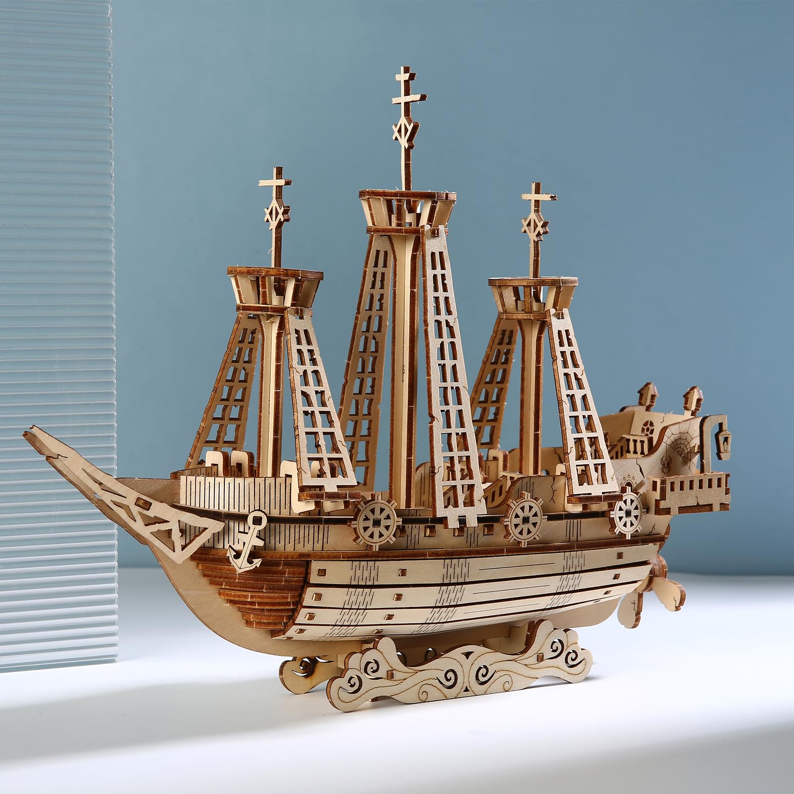 Amazon | Hallisun 3Dウッドパズル、海賊船DIY木製モデルキット